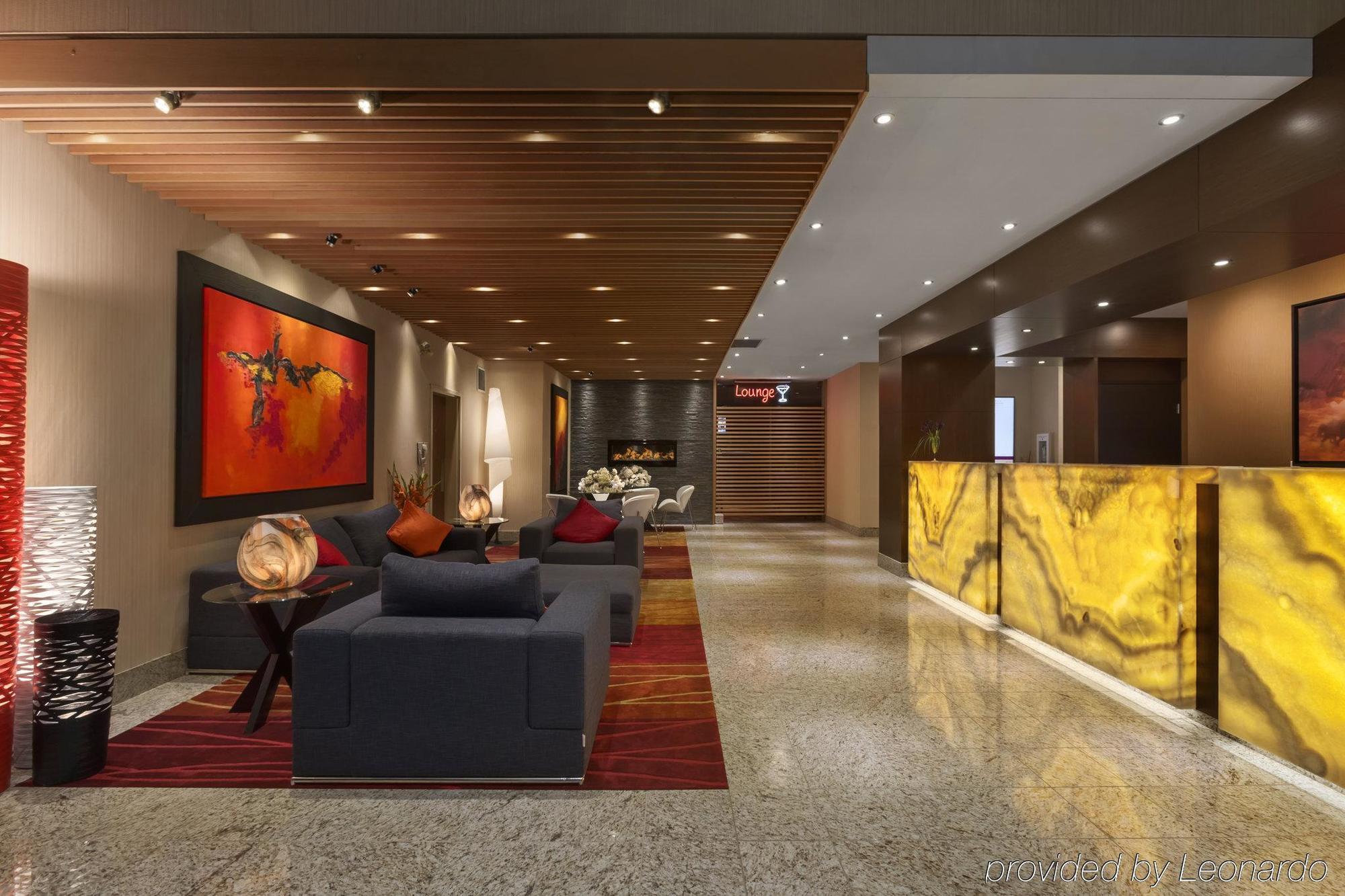 Poco Inn And Suites Hotel And Conference Center Port Coquitlam Ngoại thất bức ảnh