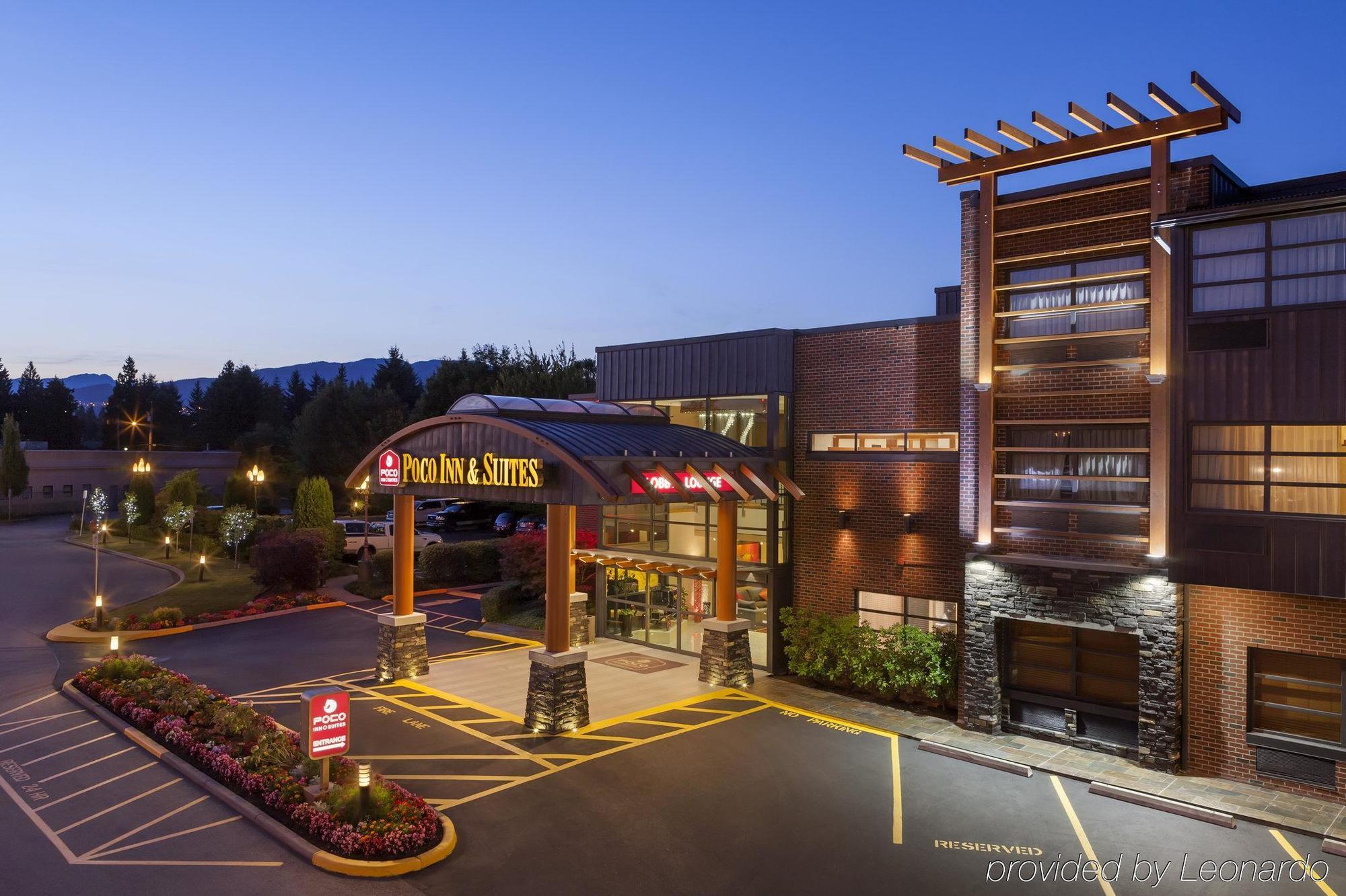 Poco Inn And Suites Hotel And Conference Center Port Coquitlam Ngoại thất bức ảnh